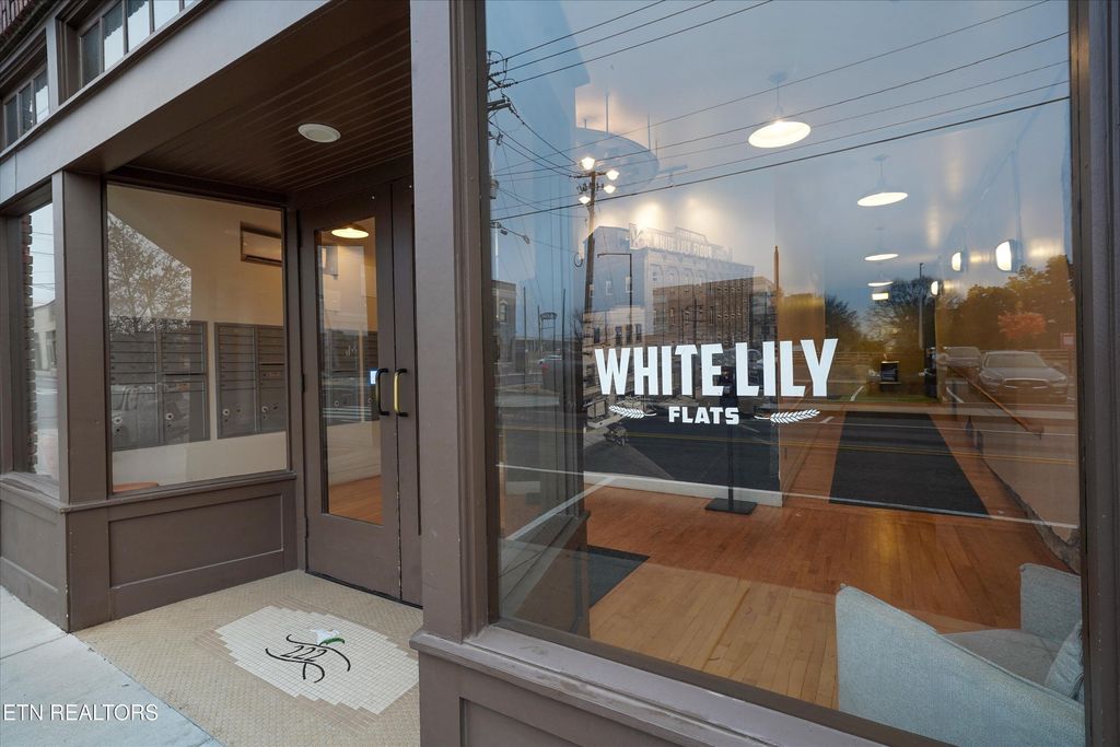 Photo of 222 North Central St #309, Knoxville, TN 37917 (MLS # 1326960)