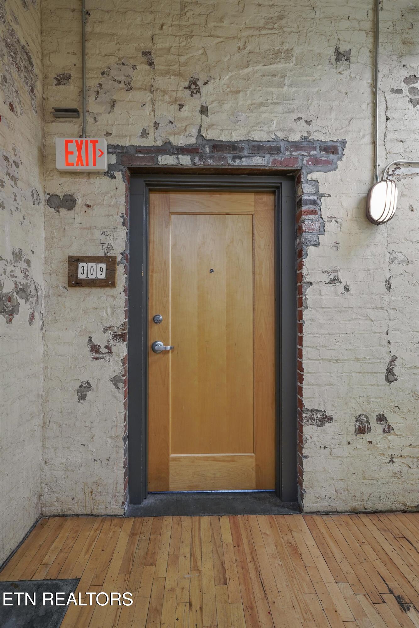 222 North Central St 309