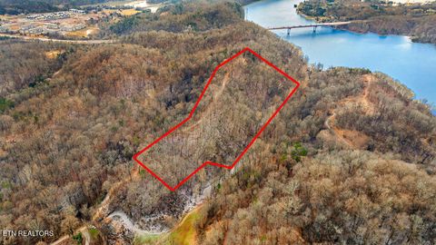 Photo of 4129 Bear Hollow Loop, Louisville, TN 37777 (MLS # 1328078)