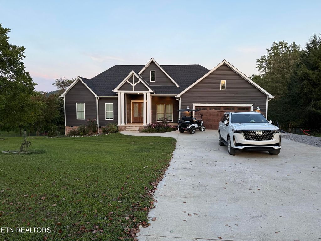 Photo of 400 Melody Lane, New Tazewell, TN 37825 (MLS # 1314655)