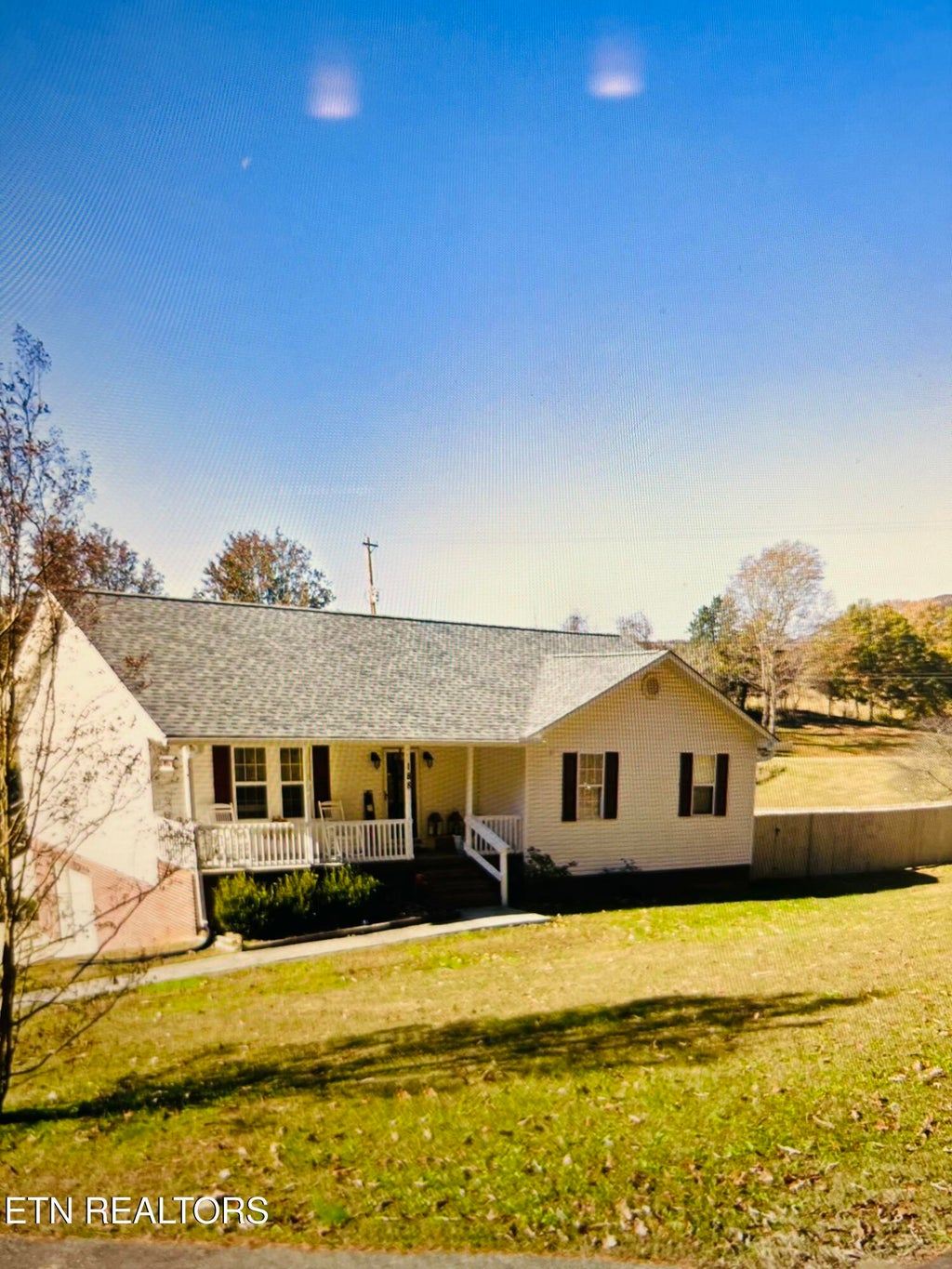 Photo of 188 Cherokee Drive, Bean Station, TN 37708 (MLS # 1354372)