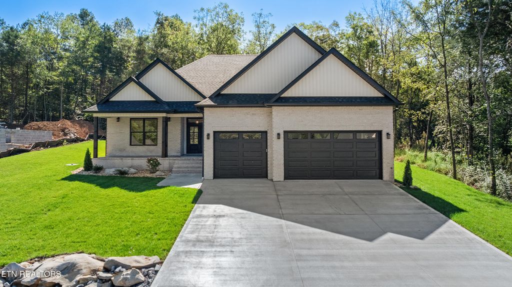 Photo of 117 Inagehi Way, Loudon, TN 37774 (MLS # 1317383)