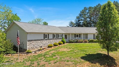 Photo of 108 Chahyga Way, Loudon, TN 37774 (MLS # 1338077)