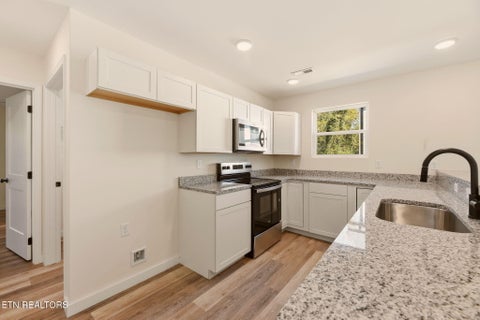 Tiny photo for 1429 Lewis Ave, Knoxville, TN 37920 (MLS # 1359916)