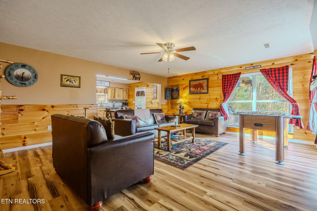 Photo of 1430 Am King Way, Sevierville, TN 37876 (MLS # 1332094)