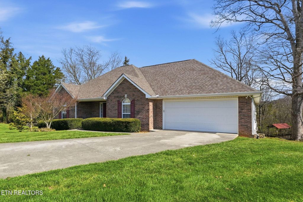 Photo of 7418 Beavers Bend Lane, Corryton, TN 37721 (MLS # 1334462)