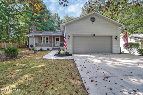 Photo of 153 Lakeside Drive, Crossville, TN 38558 (MLS # 1355678)