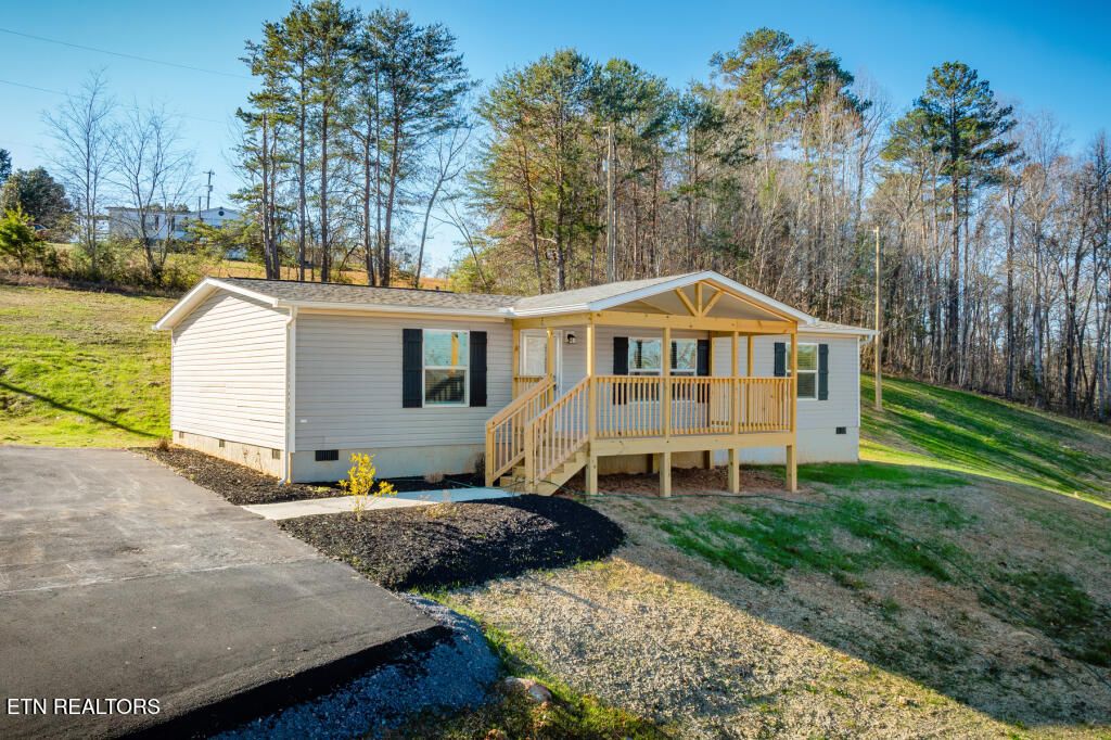 Photo of 4503 Shipe Rd, Corryton, TN 37721 (MLS # 1278174)