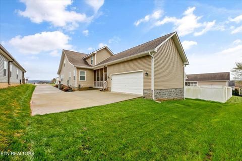 Tiny photo for 928 Stratford Ave, Sweetwater, TN 37874 (MLS # 1332542)