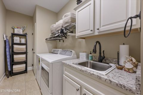 Tiny photo for 928 Stratford Ave, Sweetwater, TN 37874 (MLS # 1332542)