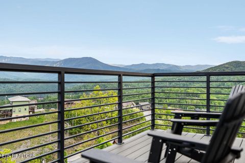 Tiny photo for 922 Piney Butt Way, Gatlinburg, TN 37738 (MLS # 1342005)