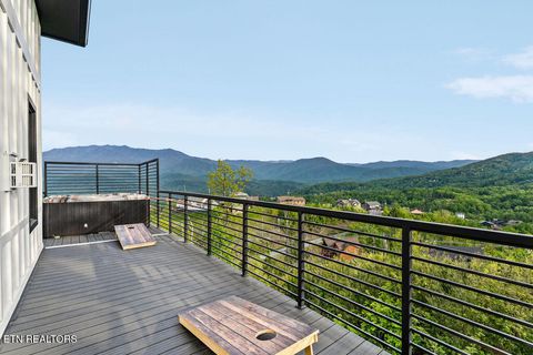 Tiny photo for 922 Piney Butt Way, Gatlinburg, TN 37738 (MLS # 1342005)