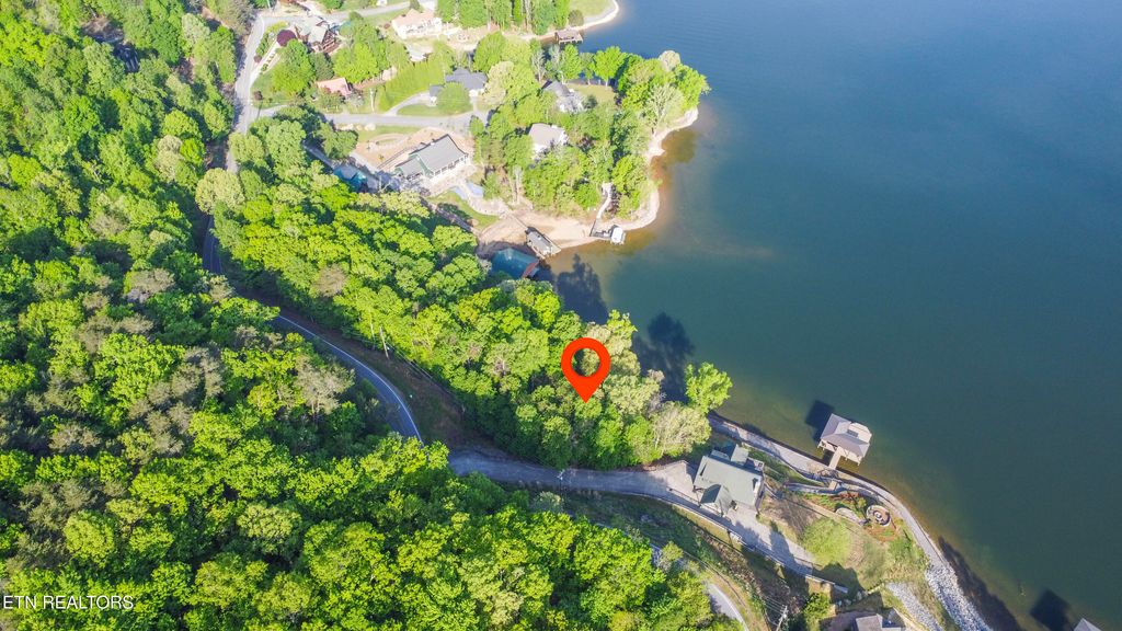 Photo of 1400 Indian Shadows Drive, Ten Mile, TN 37880 (MLS # 1336823)