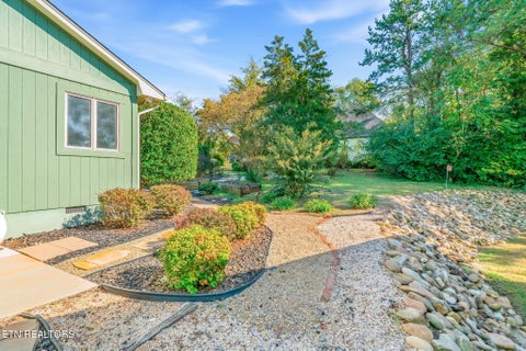Tiny photo for 107 Inagehi Way, Loudon, TN 37774 (MLS # 1359396)