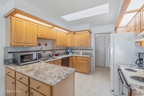 Tiny photo for 107 Inagehi Way, Loudon, TN 37774 (MLS # 1359396)