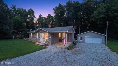 Photo of 158 Boulder Rd, Wartburg, TN 37887 (MLS # 1344410)