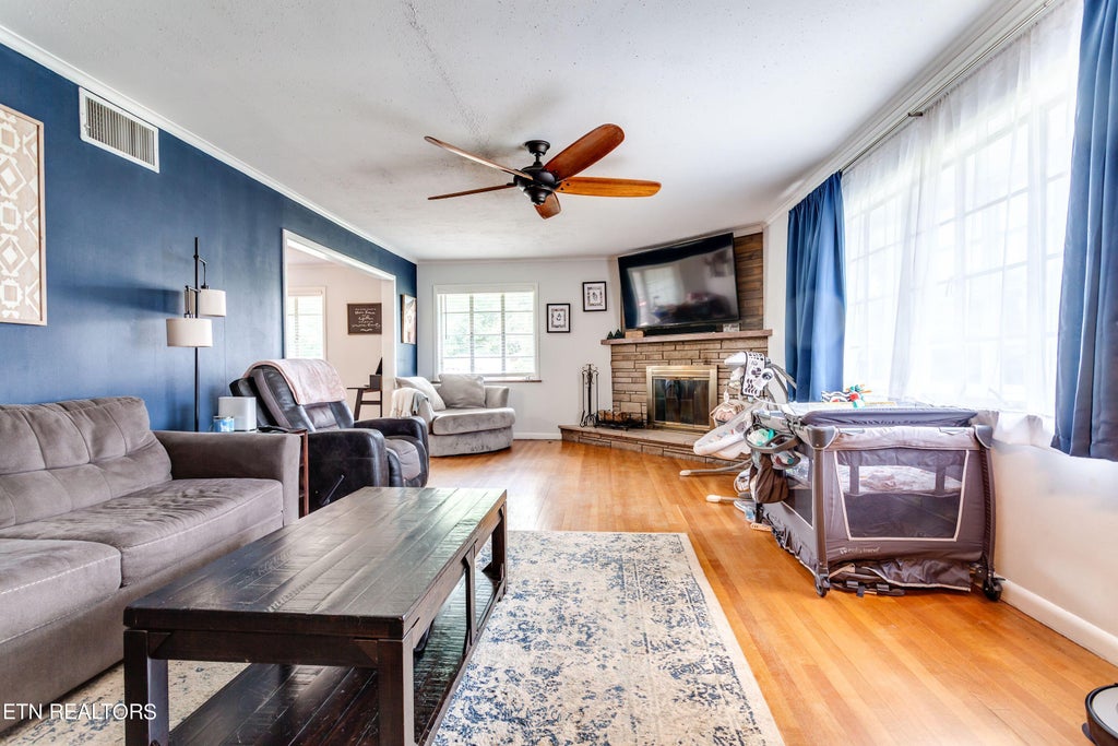 Photo of 217 Linford Rd, Knoxville, TN 37920 (MLS # 1270505)