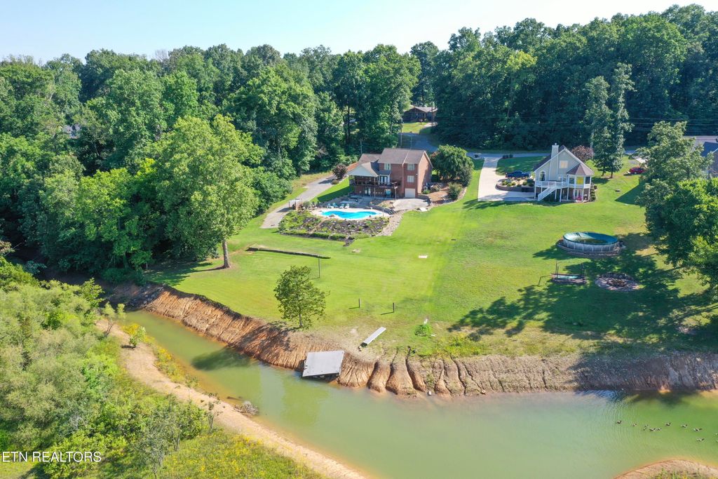 Photo of 298 Cherokee Cove, Rutledge, TN 37861 (MLS # 1345969)