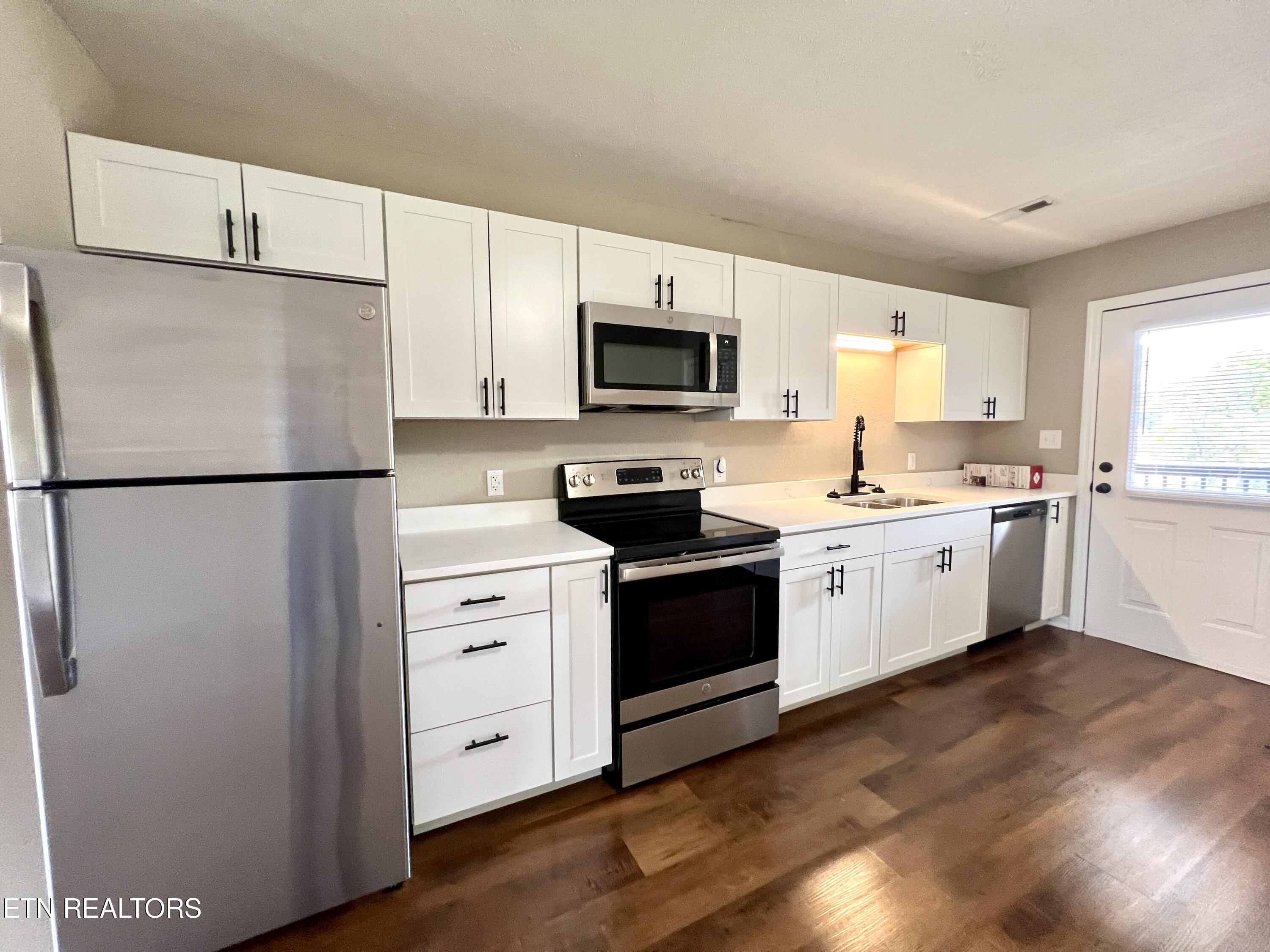 3771 Wears Valley Rd 7