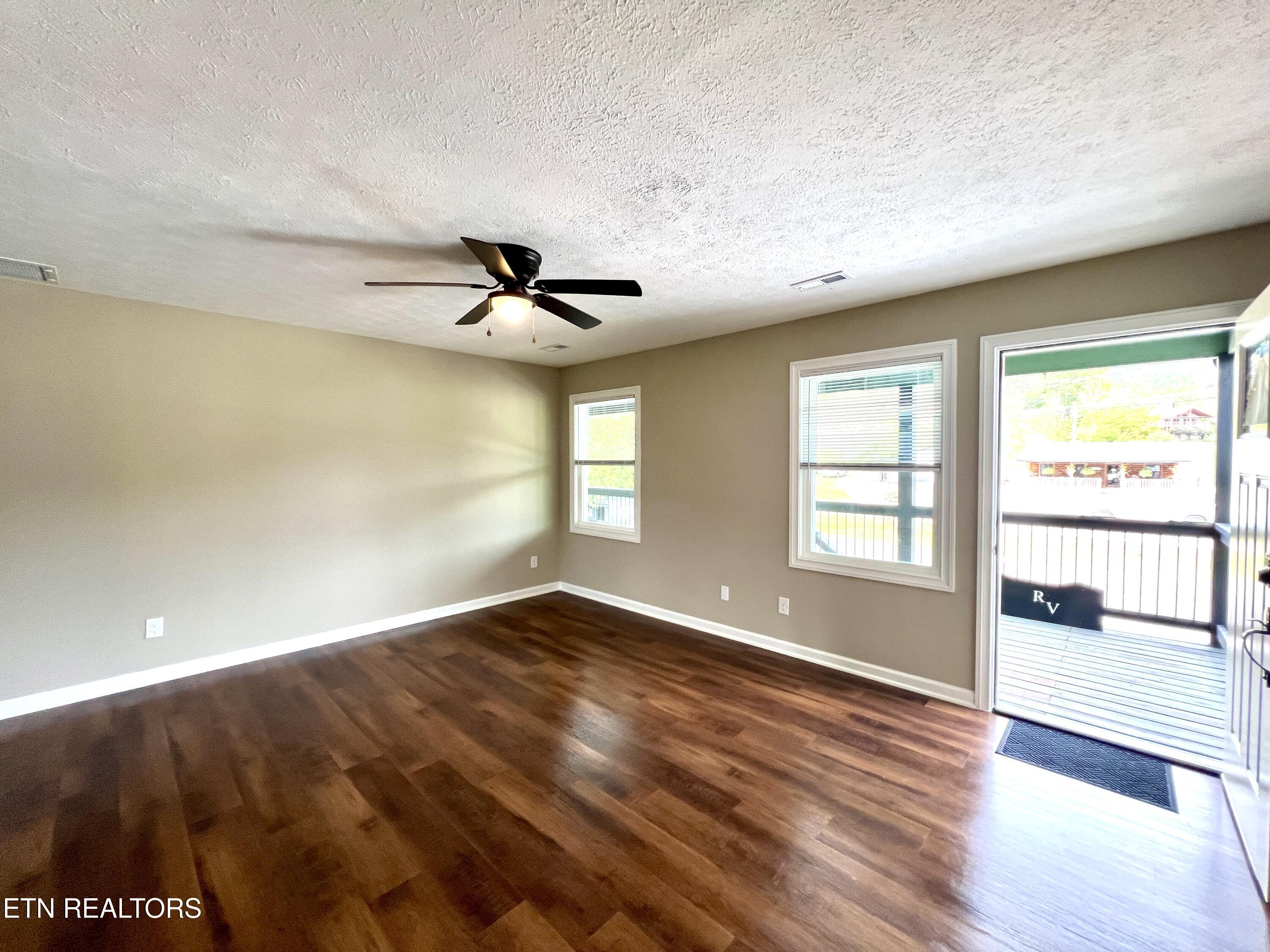 3771 Wears Valley Rd 7