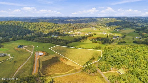 Tiny photo for 5 Bluff Rd, Parrottsville, TN 37843 (MLS # 1359666)