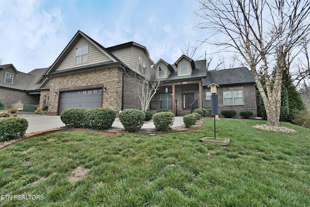 Photo of 1006 Conner Lane, Lenoir City, TN 37772 (MLS # 1332565)