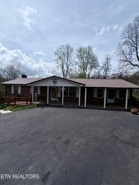 Photo of 507 Lisa Drive, New Tazewell, TN 37825 (MLS # 1335447)