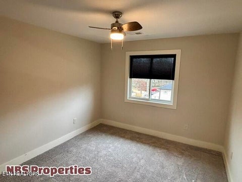 Tiny photo for 112 Emerson Way, Lenoir City, TN 37772 (MLS # 1355184)