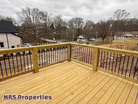 Tiny photo for 112 Emerson Way, Lenoir City, TN 37772 (MLS # 1355184)