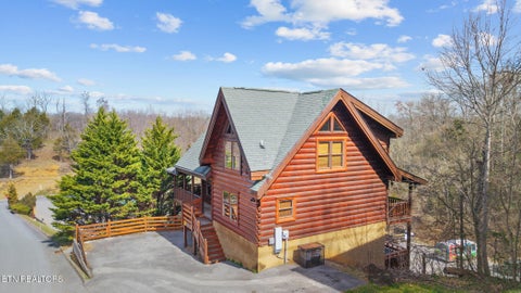 Photo of 611 Stockton Drive, Sevierville, TN 37876 (MLS # 1349788)