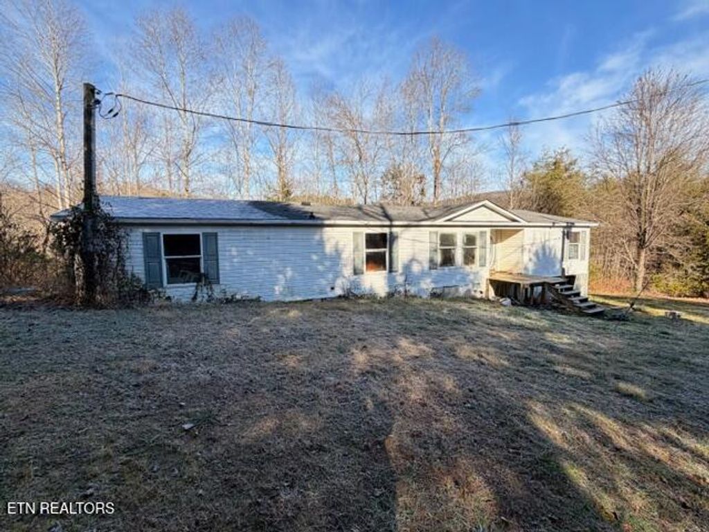 Photo of 147 Shields Branch Rd, Tellico Plains, TN 37385 (MLS # 1327201)