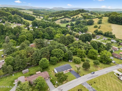 Tiny photo for 158 Whitaker Drive, Tazewell, TN 37879 (MLS # 1343182)