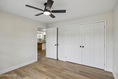 Tiny photo for 158 Whitaker Drive, Tazewell, TN 37879 (MLS # 1343182)