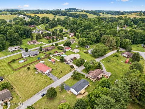 Tiny photo for 158 Whitaker Drive, Tazewell, TN 37879 (MLS # 1343182)