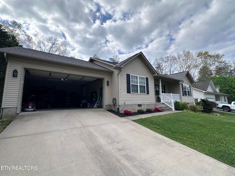 Photo of 808 Ojibwa Lane, Crossville, TN 38572 (MLS # 1337738)