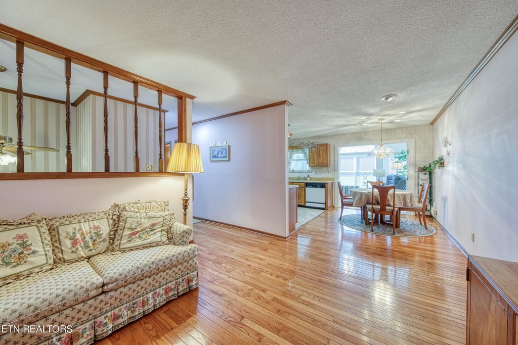 Photo of 1901 Mentor Rd, Louisville, TN 37777 (MLS # 1266255)