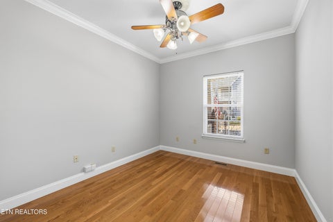 Tiny photo for 820 Stratford Ave, Sweetwater, TN 37874 (MLS # 1360238)