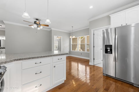 Tiny photo for 820 Stratford Ave, Sweetwater, TN 37874 (MLS # 1360238)