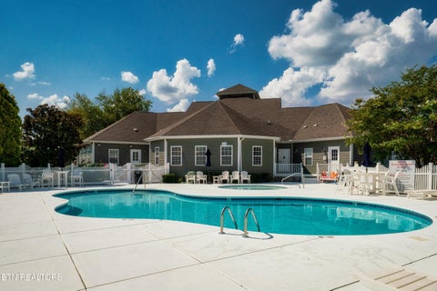 Tiny photo for 820 Stratford Ave, Sweetwater, TN 37874 (MLS # 1360238)