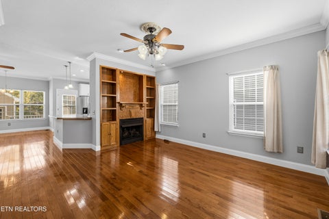 Tiny photo for 820 Stratford Ave, Sweetwater, TN 37874 (MLS # 1360238)