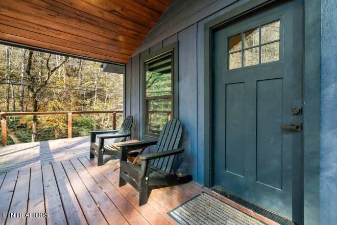 Photo of 3033 N Clear Fork Rd, Sevierville, TN 37862 (MLS # 1354255)