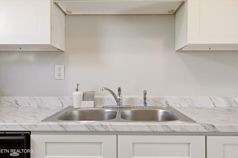 Tiny photo for 5028 Mcintyre Rd, Knoxville, TN 37914 (MLS # 1335010)