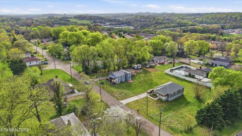 Tiny photo for 5028 Mcintyre Rd, Knoxville, TN 37914 (MLS # 1335010)