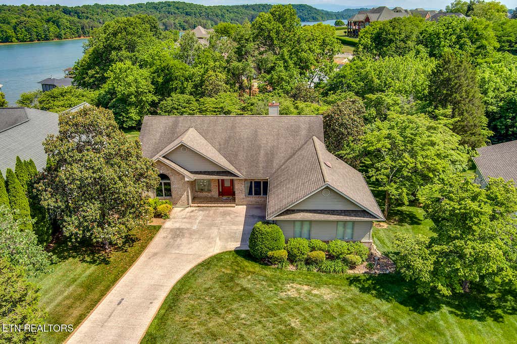 Photo of 110 Kiowa Way, Loudon, TN 37774 (MLS # 1341212)