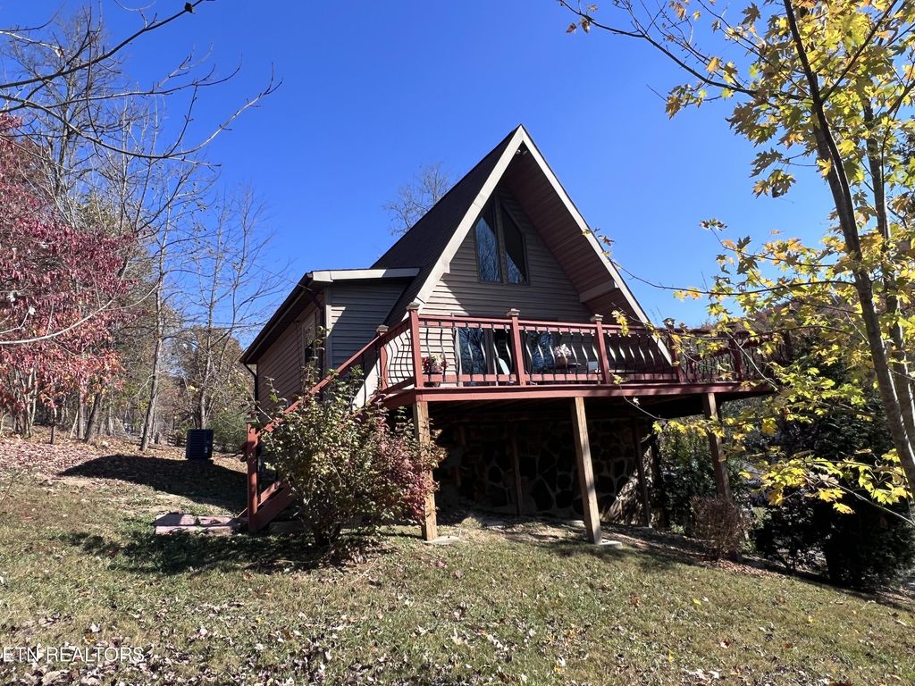 Photo of 559 Cape Norris Rd, New Tazewell, TN 37825 (MLS # 1237093)