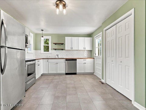 Tiny photo for 1238 E Moody Ave, Knoxville, TN 37920 (MLS # 1359595)