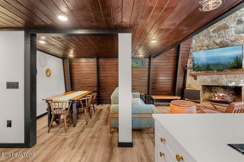 Tiny photo for 915 Stans Rd, Gatlinburg, TN 37738 (MLS # 1323836)