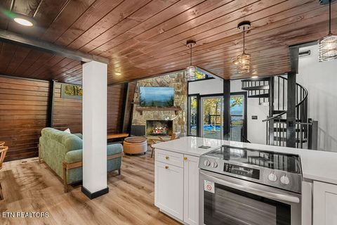 Tiny photo for 915 Stans Rd, Gatlinburg, TN 37738 (MLS # 1323836)