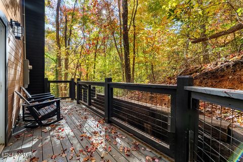 Tiny photo for 915 Stans Rd, Gatlinburg, TN 37738 (MLS # 1323836)