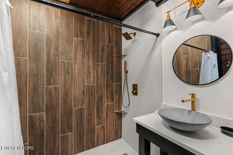 Tiny photo for 915 Stans Rd, Gatlinburg, TN 37738 (MLS # 1323836)